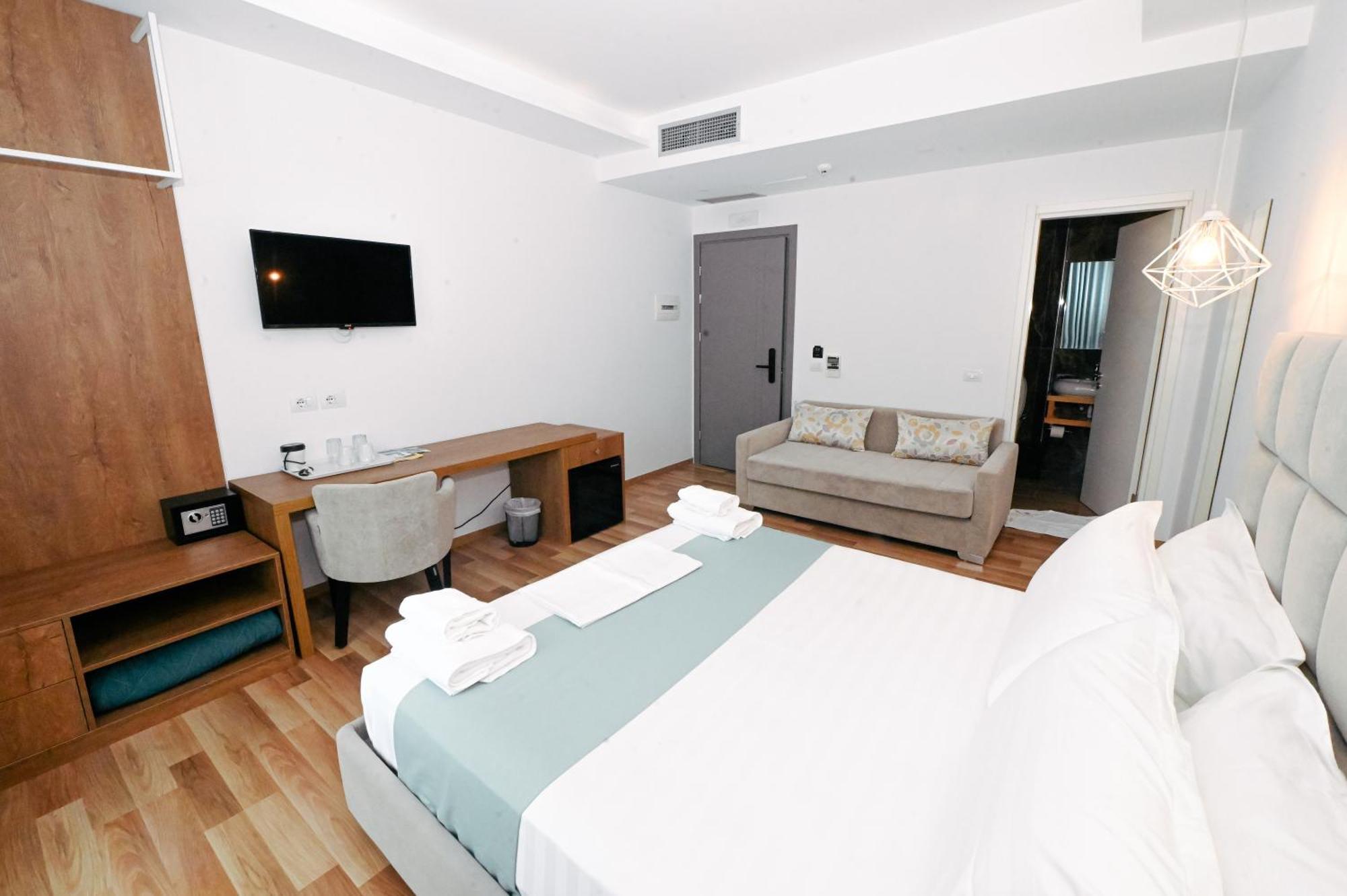Bianco Hotel Ksamil Eksteriør billede